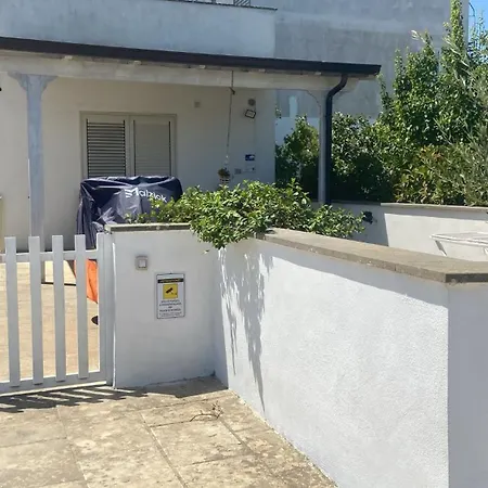 Casa vacanze Villino Monte Sant'angelo *